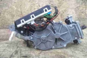 Изображение товара 49528 - 00049528 motorchik (nasos) podema kryshki bagazhnika Ford Transit 3
