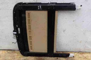 Изображение товара 49654 - 00049654 lyuk Ford Escort 1