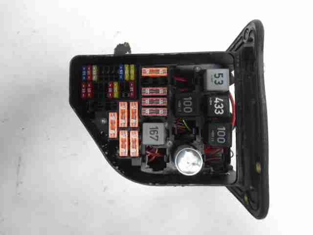 Изображение товара 49922 - 00049922 blok predokhranitelej Toyota Carina E
