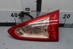 Изображение товара 50227 - 00050227 fonar kryshki pravyj Toyota Hiace