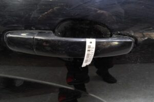 Изображение товара 50270 - 00050270 dver zadnyaya pravaya Pontiac Vibe 2