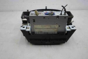 Изображение товара 50402 - 00050402 magnitola BMW 5 Series 3