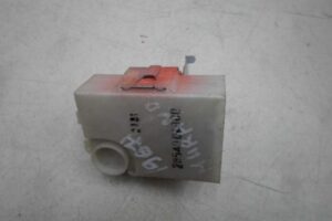 Изображение товара 50424 - 00050424 blok upravleniya Shift Lock Lexus RX 1