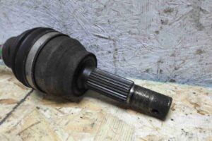 Изображение товара 50709 - 00050709 poluos perednyaya levaya Toyota Hiace 2