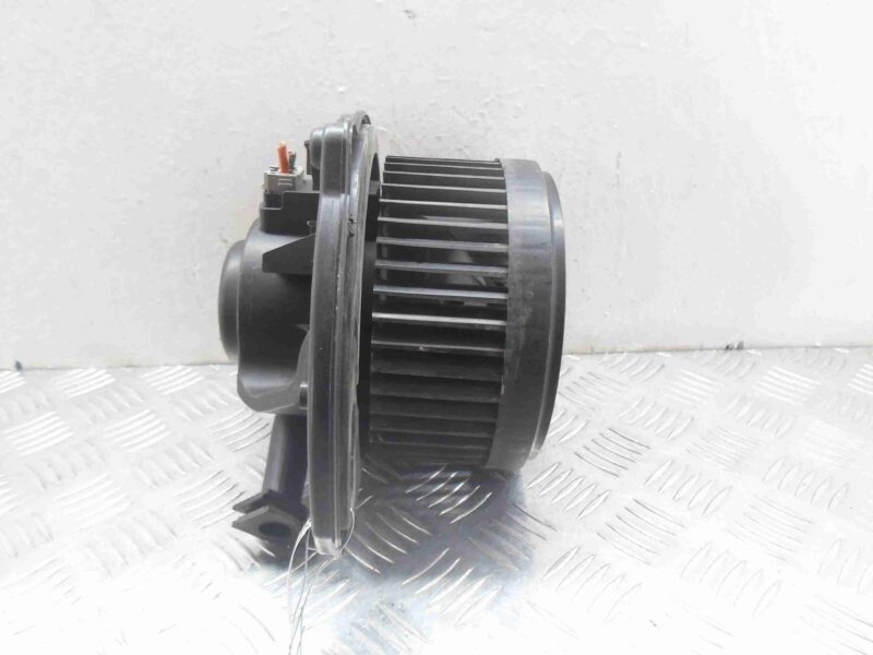 Изображение товара 50763 - 00050763 ventilyator otopitelya (motorchik pechki)