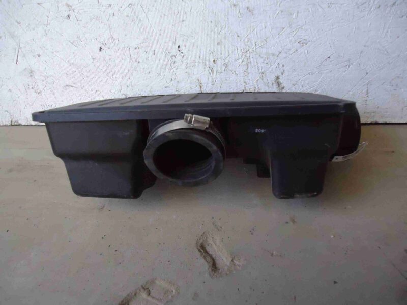 Изображение товара 50791 - 00050791 korpus vozdushnogo filtra Chrysler Cirrus