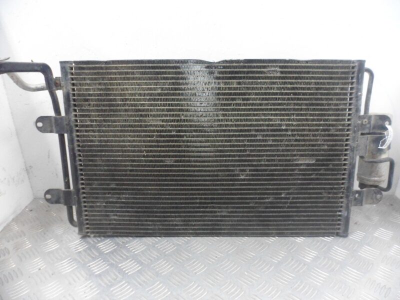 Изображение товара 51043 - 00051043 radiator konditsionera Volkswagen Touran