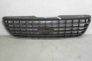 Изображение товара 51126 - 00051126 reshetka radiatora Hyundai i40 3