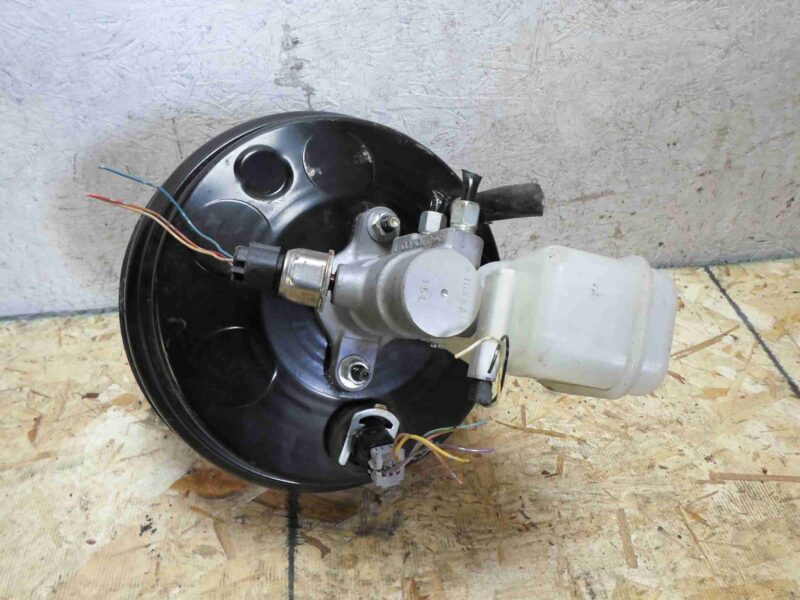 Изображение товара 51211 - 00051211 vakuum tormoznoj Toyota Hiace