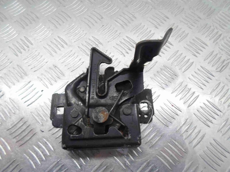 Изображение товара 51600 - 00051600 zamok kapota BMW 4 Series