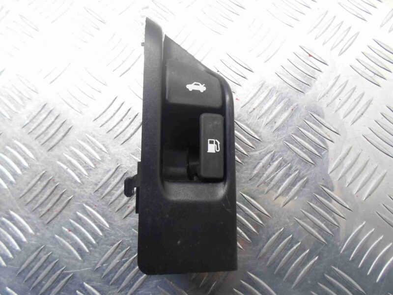 Изображение товара 51737 - 00051737 knopka salona Subaru Legacy