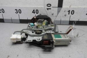 Изображение товара 51898 - 00051898 zamok bagazhnika Lexus LS 3