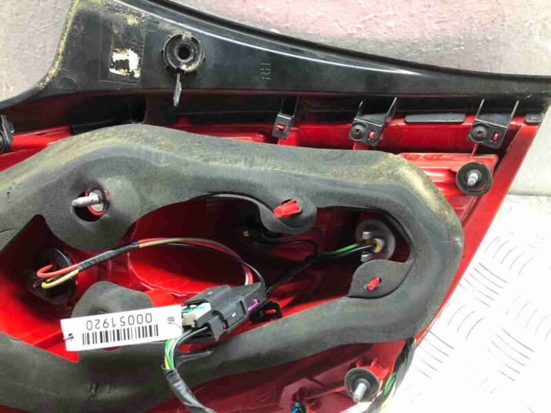 Изображение товара 51920 - 00051920 fonar kryla pravyj