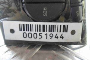 Изображение товара 51944 - 00051944 knopka salona BMW 4 Series 1