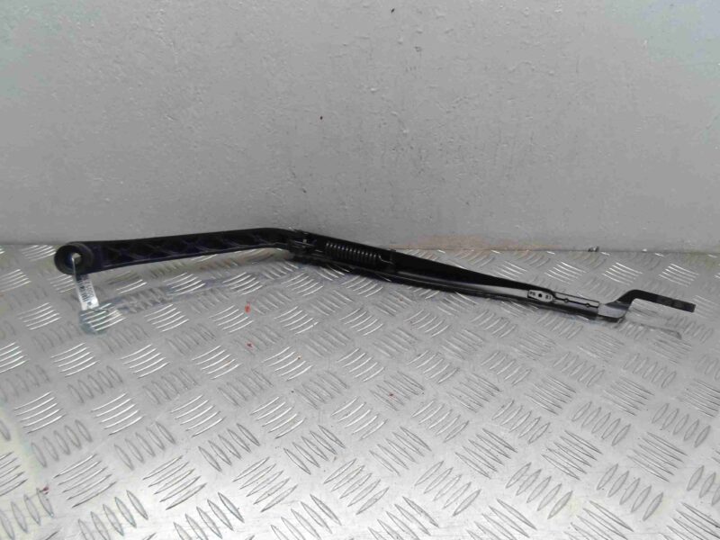 Изображение товара 52104 - 00052104 povodok stekloochistitelya