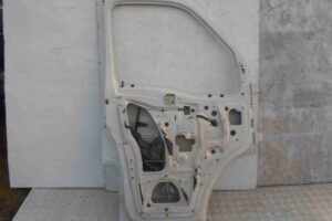 Изображение товара 52300 - 00052300 dver perednyaya levaya Subaru Outback 3