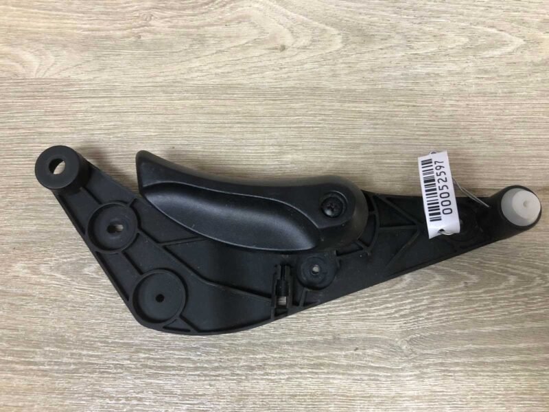 Изображение товара 52597 - 00052597 ruchka otkryvaniya kapota