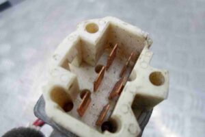 Изображение товара 53105 - 00053105 zamok zazhiganiya Land Rover Range Rover Sport 3