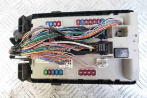 Изображение товара 53409 - 00053409 blok predokhranitelej Toyota Hiace 3