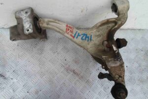 Изображение товара 53704 - 00053704 rychag perednij levyj nizhnij Toyota Hiace 2