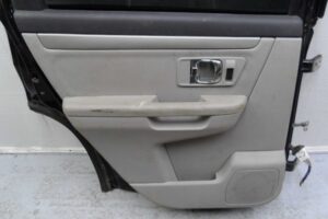 Изображение товара 53723 - 00053723 dver zadnyaya levaya Pontiac Vibe 2