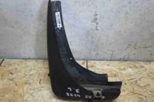 Изображение товара 53895 - 00053895 bryzgovik zadnij Toyota Hiace 3