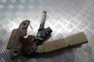 Изображение товара 54220 - 00054220 zamok remnya bezopasnosti BMW 4 Series 3