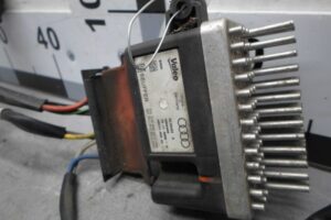 Изображение товара 108712 - 00054452 blok upravleniya ventilyatorami 4