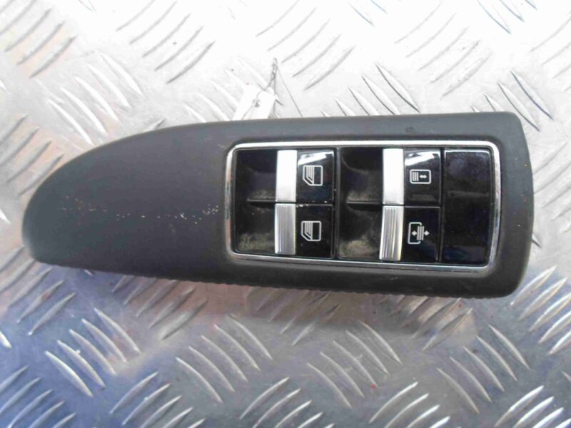 Изображение товара 54597 - 00054597 knopka steklopodemnika Ford Scorpio