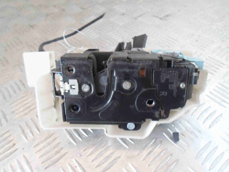 Изображение товара 54618 - 00054618 zamok dveri Mercedes A klasse