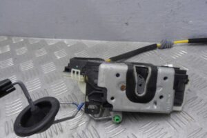 Изображение товара 54707 - 00054707 zamok dveri zadnej pravoj Skoda Yeti 3