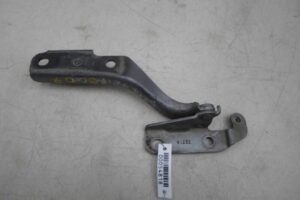 Изображение товара 54818 - 00054818 petlya kapota levaya Peugeot 306