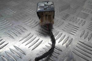 Изображение товара 54907 - 00054907 dzhojstik regulirovki zerkal 1