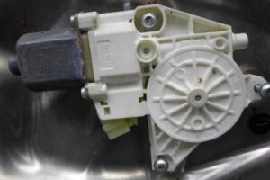 Изображение товара 55187 - 00055187 steklopodemnik perednij levyj Honda Ridgeline 1