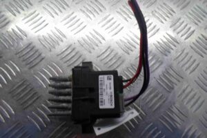 Изображение товара 55223 - 00055223 rezistor otopitelya Pontiac Vibe 1