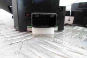 Изображение товара 55289 - 00055289 pereklyuchatel podrulevoj (strekoza) 3