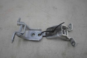 Изображение товара 55571 - 00055571 petlya dveri perednyaya 