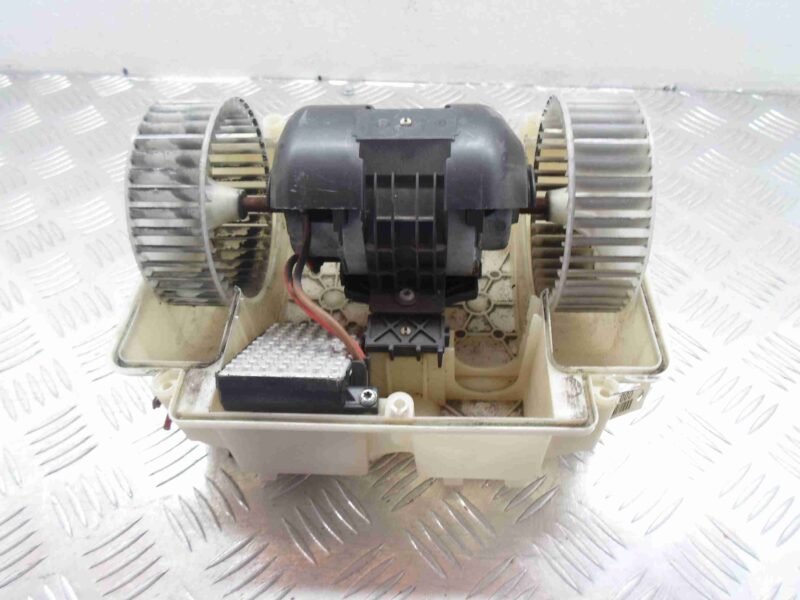 Изображение товара 55884 - 00055884 ventilyator otopitelya (motorchik pechki) Ford Scorpio