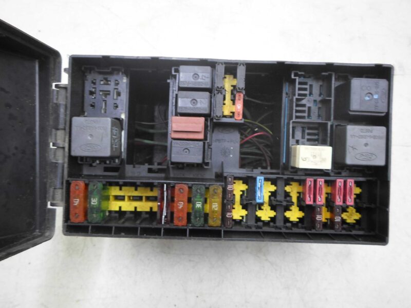 Изображение товара 56169 - 00056169 blok predokhranitelej Dodge Nitro