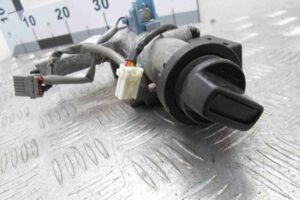 Изображение товара 56228 - 00056228 zamok zazhiganiya Lexus RX 2