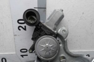 Изображение товара 56248 - 00056248 steklopodemnik zadnij levyj Subaru Legacy