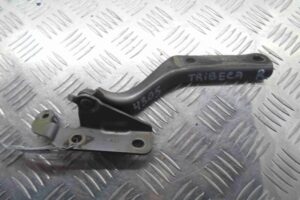 Изображение товара 56406 - 00056406 petlya kapota pravaya Peugeot 306 2