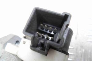 Изображение товара 56588 - 00056588 zamok zazhiganiya Volvo 850 2