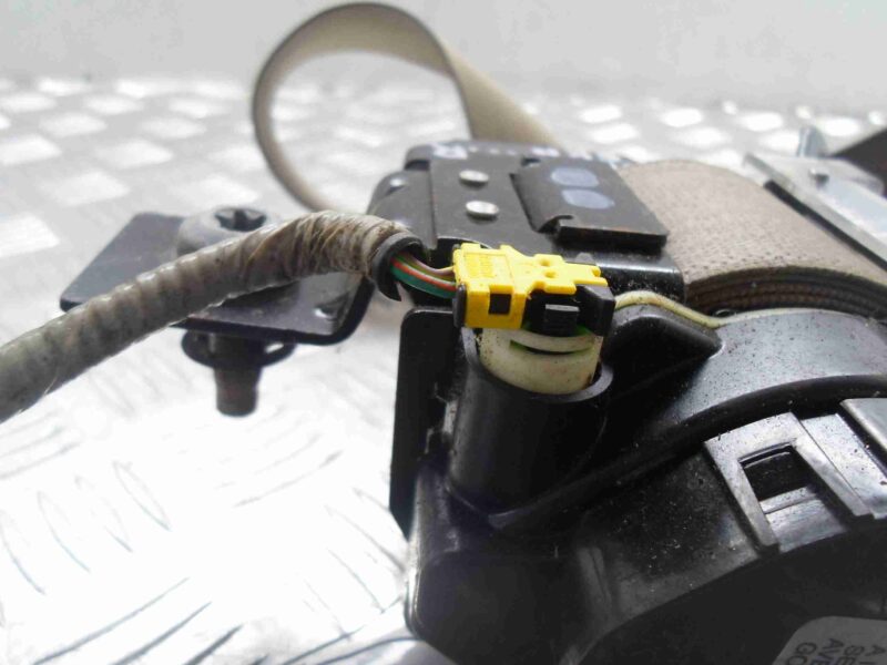 Изображение товара 56639 - 00056639 remen bezopasnosti BMW 4 Series