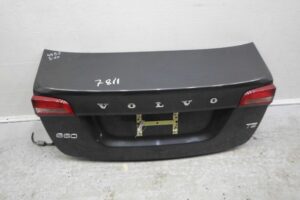 Изображение товара 56658 - 00056658 kryshka bagazhnika 