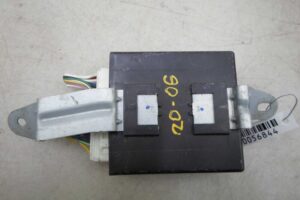 Изображение товара 56844 - 00056844 blok upravleniya Toyota Hiace 3
