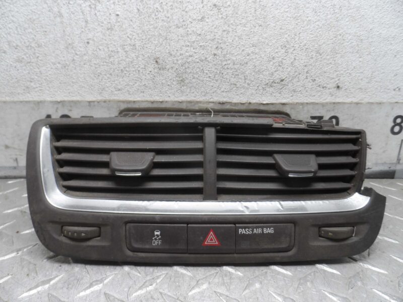 Изображение товара 56868 - 00056868 deflektor obduva salona