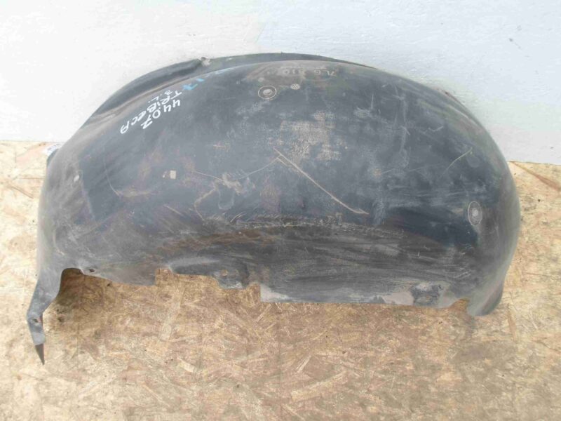 Изображение товара 56870 - 00056870 podkrylok zadnij pravyj Toyota Corolla Matrix