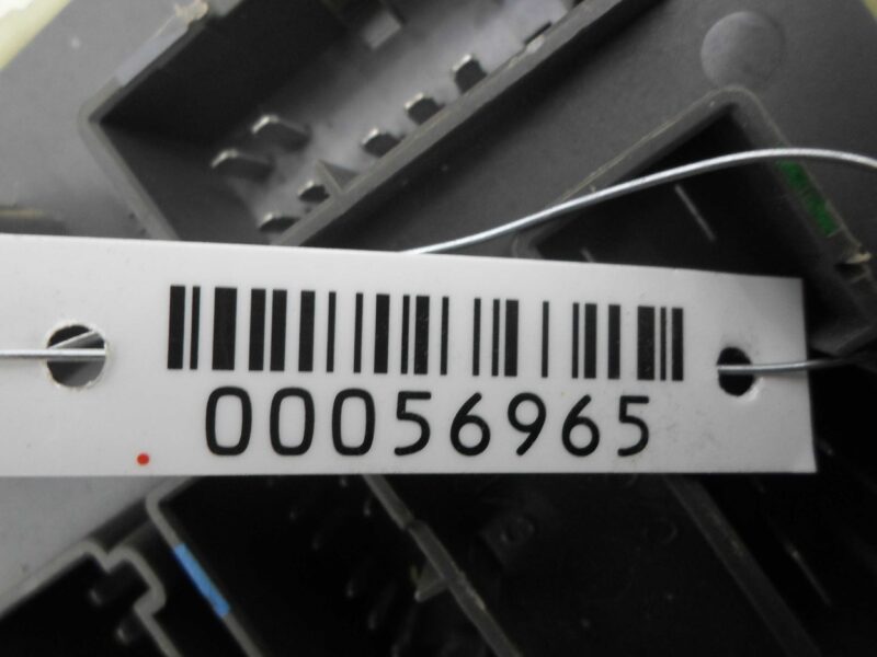 Изображение товара 56965 - 00056965 blok predokhranitelej Dodge Nitro