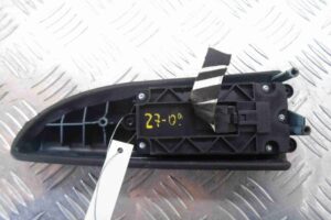Изображение товара 57243 - 00057243 knopka steklopodemnika Ford Scorpio 3